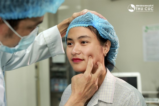 cách tạo má lúm đồng tiền tại nhà