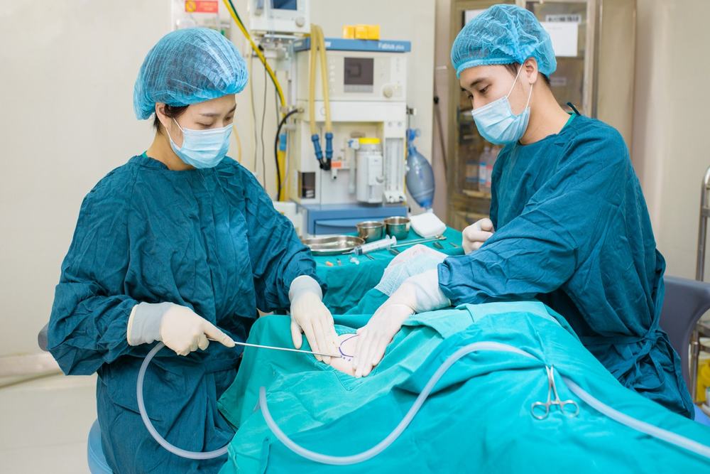 Hướng dẫn chăm sóc sau phẫu thuật trị hôi nách