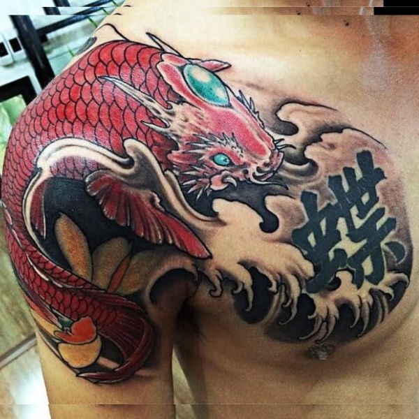 Tattoo chú cá chép hóa thành rồng vắt vai