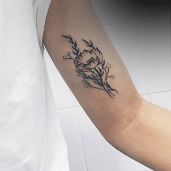 Tattoo mini ở bắp tay
