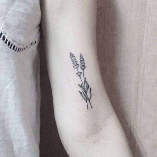Tattoo mini ở tay