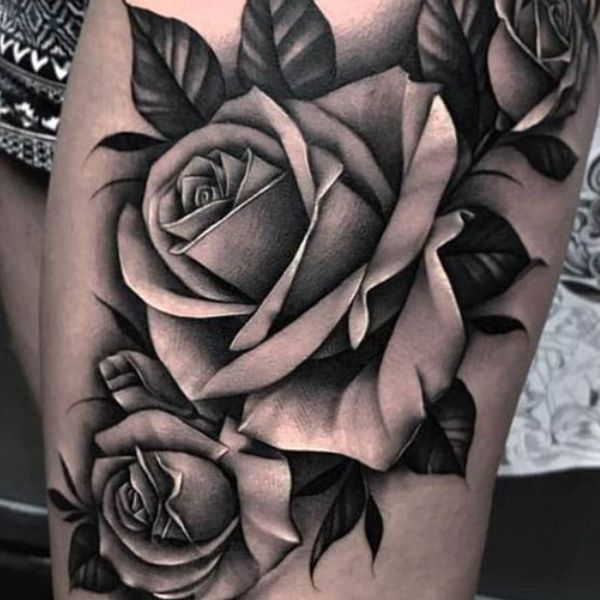 Tatoo hoa hồng trắng đen