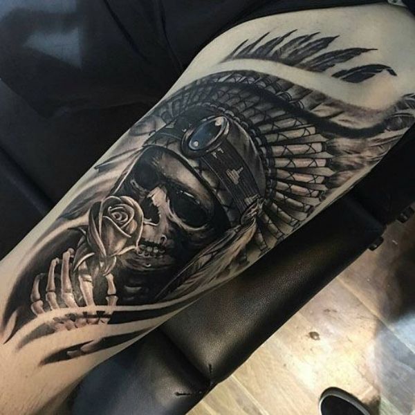 Tattoo cánh tay nam thổ dân