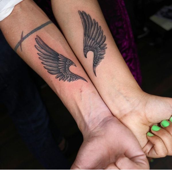 Tattoo cặp đôi cánh