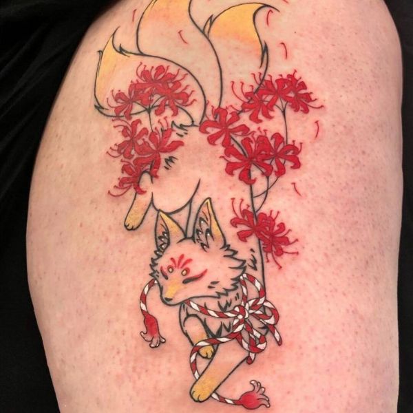 Tattoo con cáo và hoa bỉ ngạn