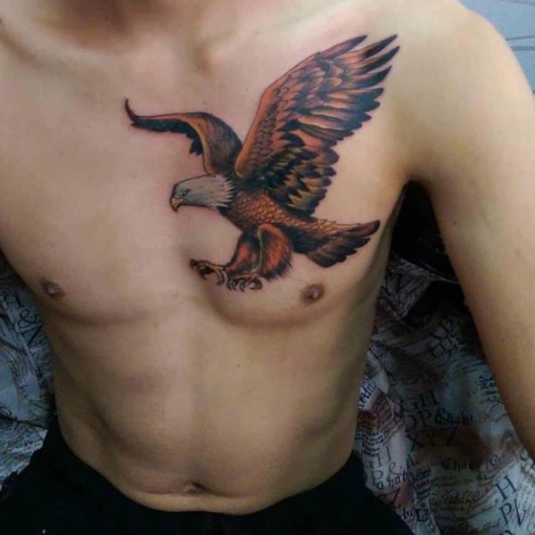 Tattoo đại bàng đỏ