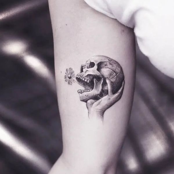 Tattoo đẹp cho nam ở bắp tay mini