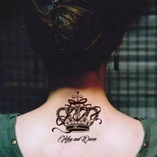 Tattoo đẹp sau gáy cho nữ