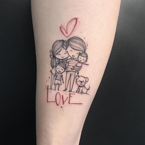 Tattoo gia đình ở tay