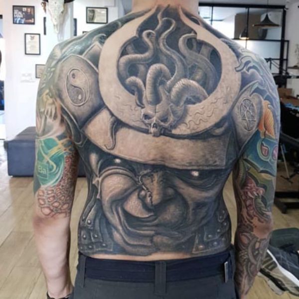 Tattoo kín lưng quỷ samurai