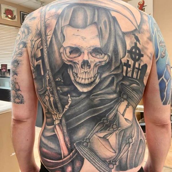 Tattoo kín lưng thần chết