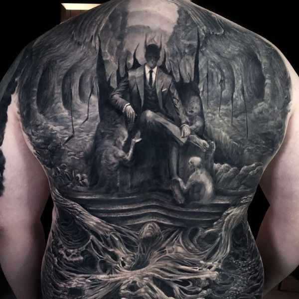 Tattoo kín lưng vua quỷ