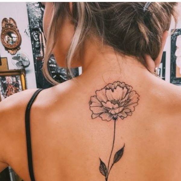 Tattoo lưng hoa bích