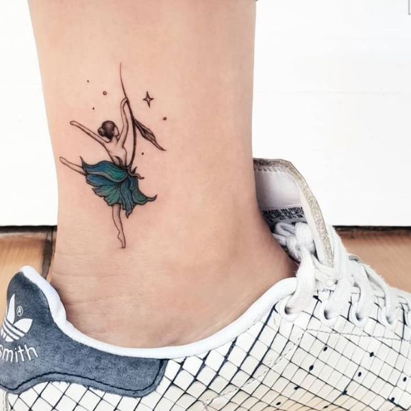 Tattoo mini đẹp cổ chân