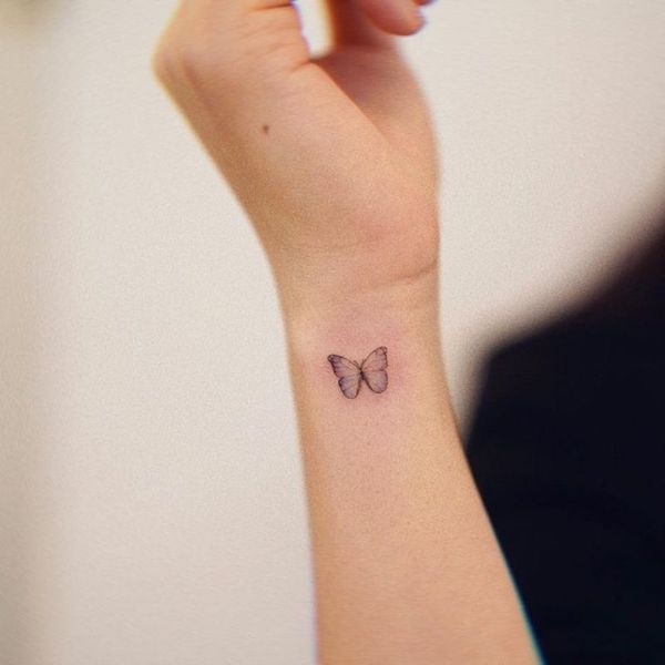 Tattoo mini đẹp con bướm