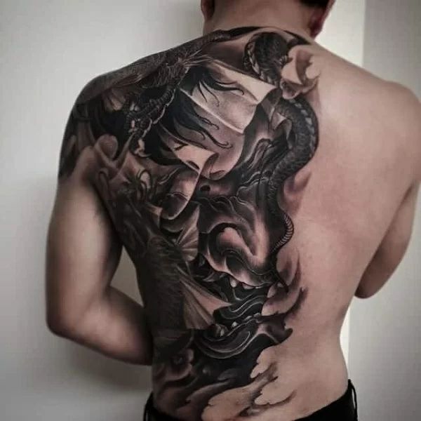 Tattoo nửa lưng rồng siêu đẹp