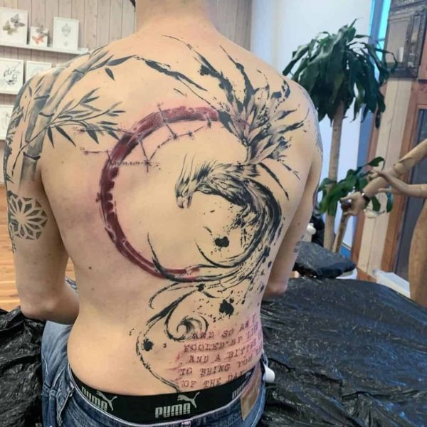 Tattoo phượng hoàng ở lưng đẹp cho nam