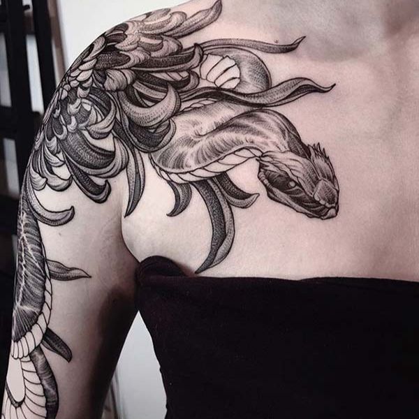 Tattoo rắn đẹp cho nữ