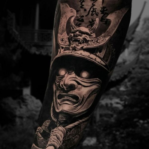 Tattoo samurai kín cánh tay