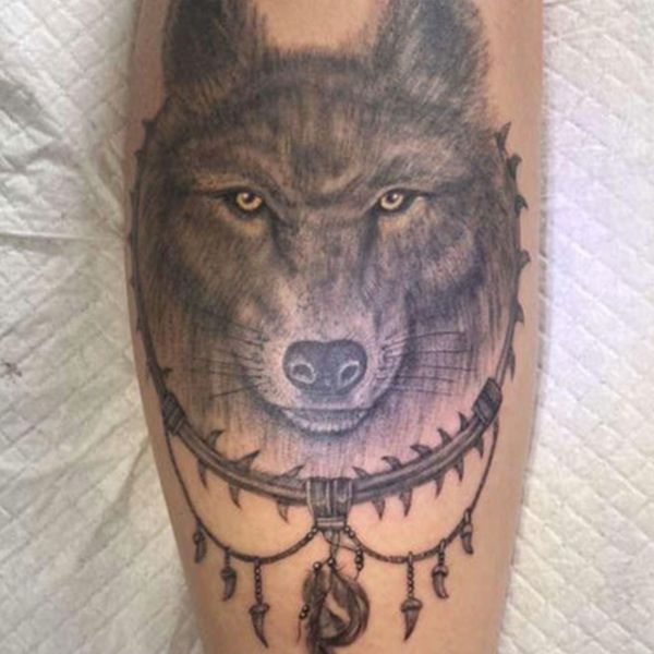 Tattoo sói vương
