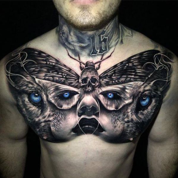 Tattoo bên trên ngực nam