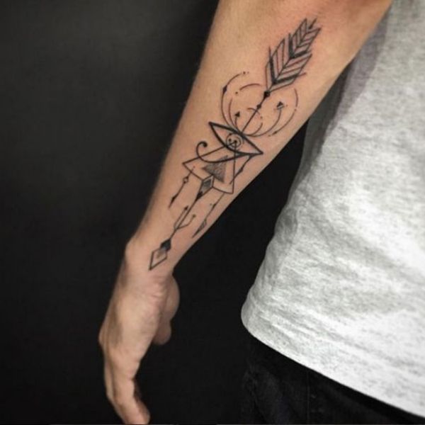 Tattoo cánh tay đơn giản