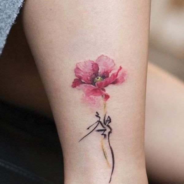Tattoo cổ tay rất đẹp cho tới nữ