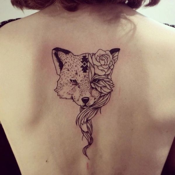 tattoo đẹp cho nữ ở lưng sói