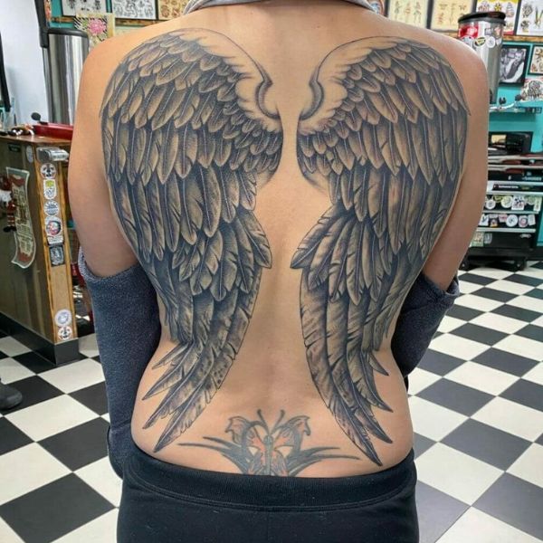 Tattoo đôi cánh của satan