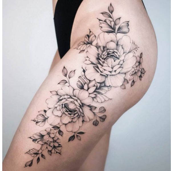 Tattoo đùi hoa