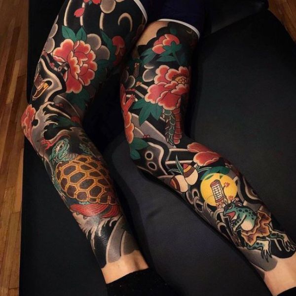 Tattoo full chân thú nhật cổ