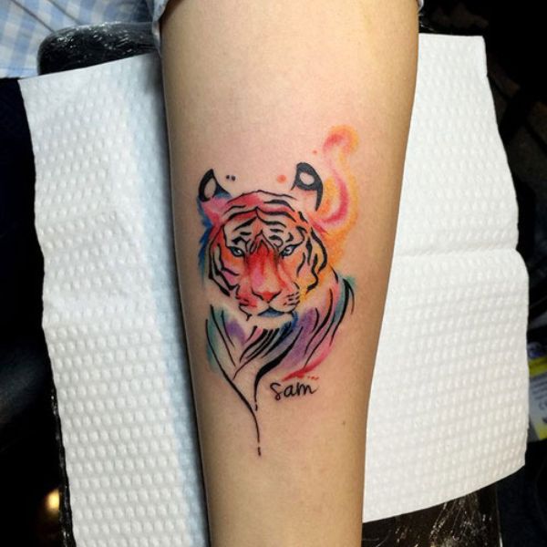 Tattoo hổ có màu sắc cute