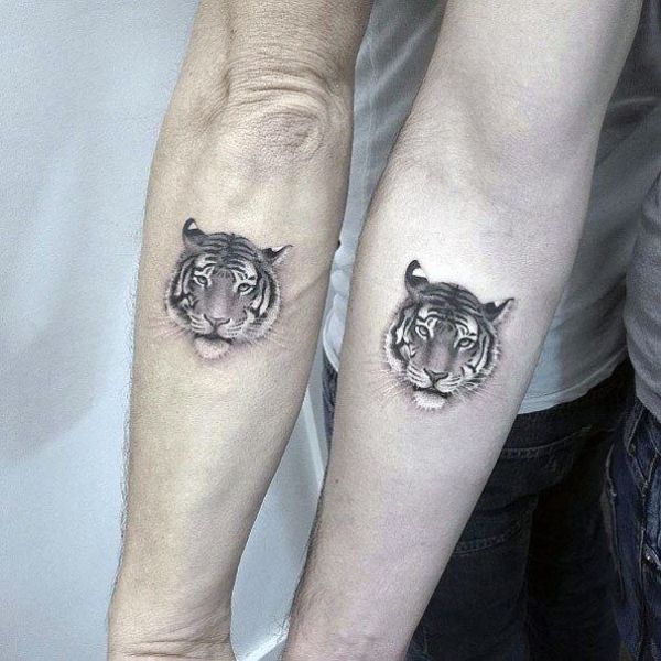 Tattoo hổ xinh đẹp đôi