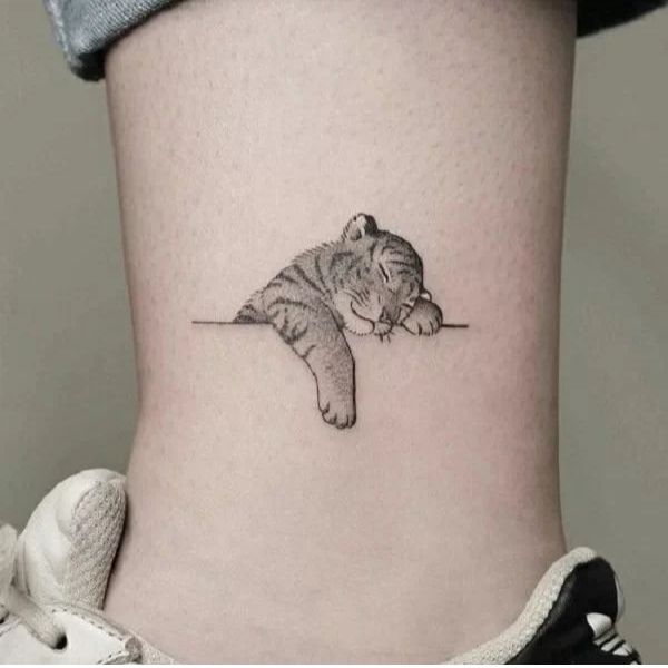 Tattoo hổ xinh đẹp mini