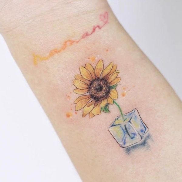 Tattoo hoa hướng dương ý nhĩa