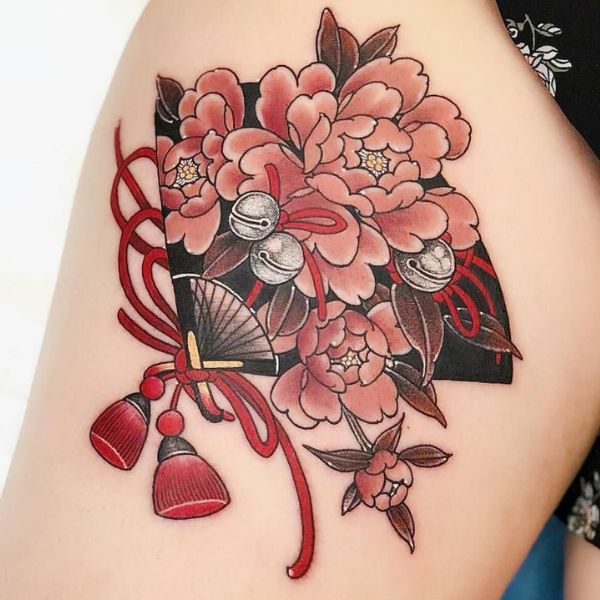 Tattoo hoa quạt nhật