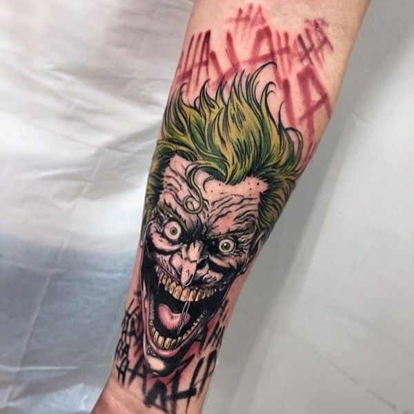 Tattoo joker điên cuồng