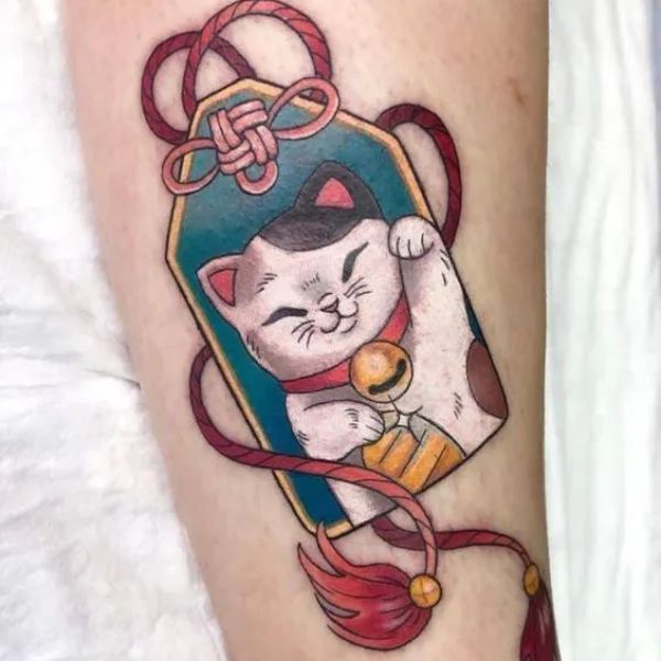 Tattoo mèo thần tài mini cánh tay nam siêu cute