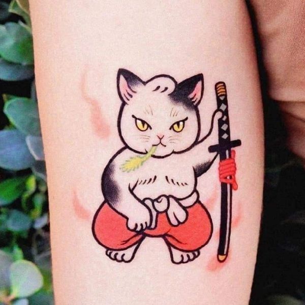 Tattoo mèo thần tài mini samurai