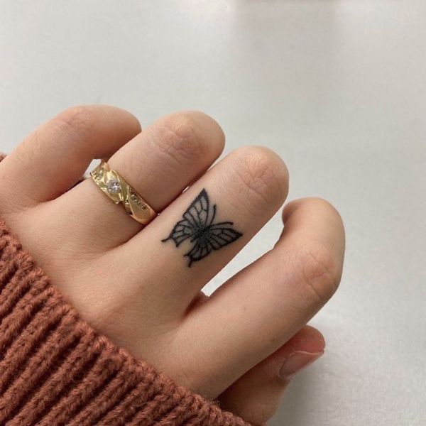 Tattoo ngón tay đẹp nhất