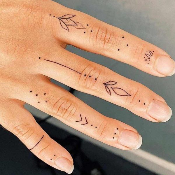 Tattoo ngón tay mini