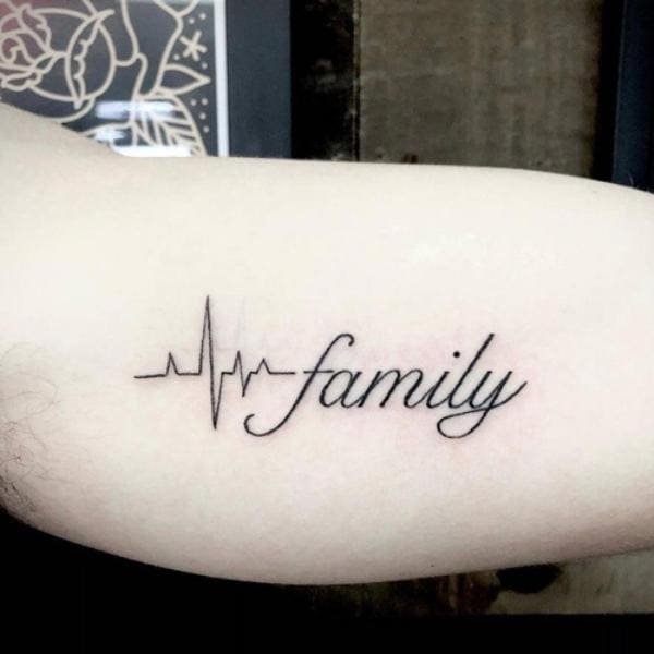 Tattoo nhịp tim family