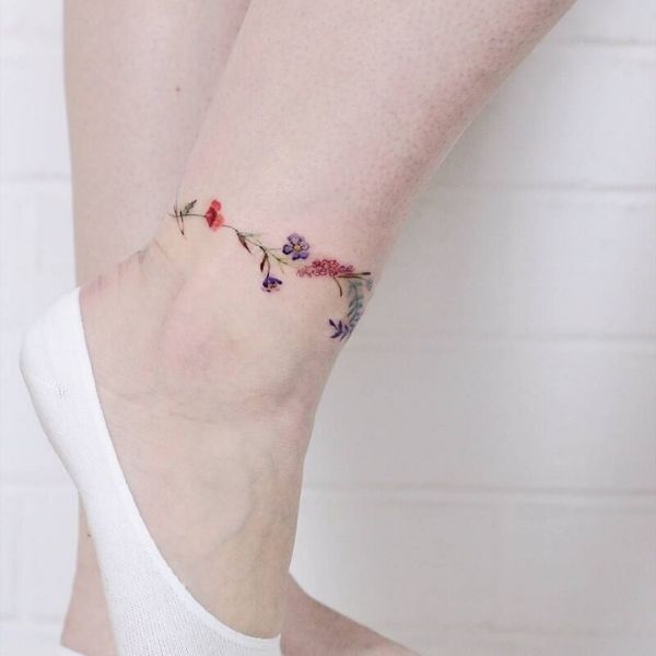 Tattoo ở cổ chân nữ đẹp