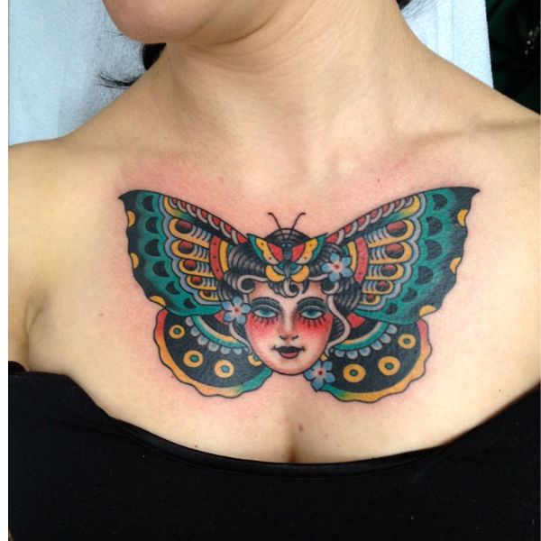 Tattoo ở ngực cho tới phái nữ con cái bướm