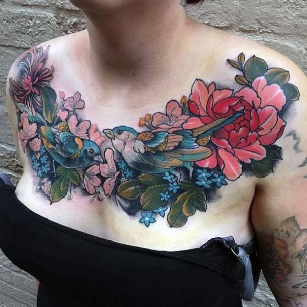 Tattoo ở ngực mang đến phái nữ thừng hoa