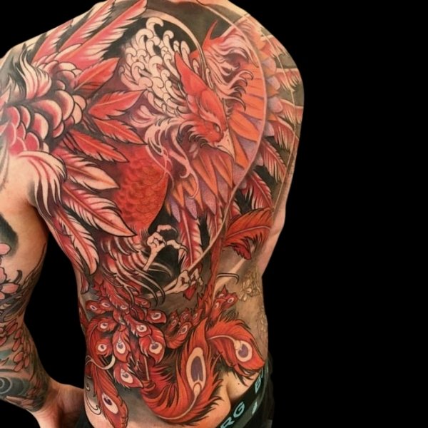 Tattoo phượng hoàng mẫu đơn kín lưng