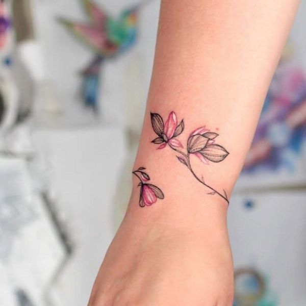 Tattoo quyến rũ cho nữ cổ tay siêu đep