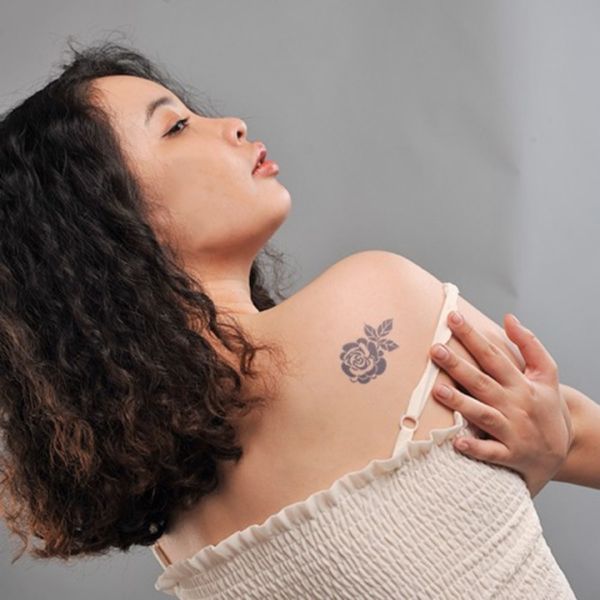 Tattoo hấp dẫn mang lại phái nữ sống lưng đẹp