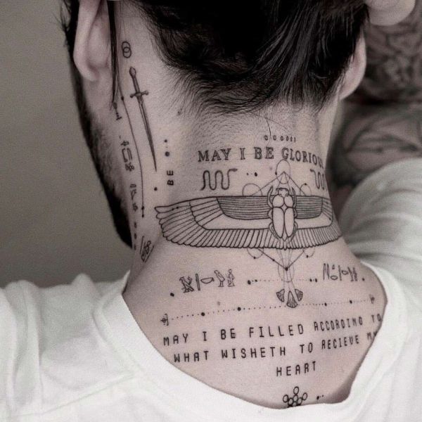 Tattoo sau gáy ý nghĩa 