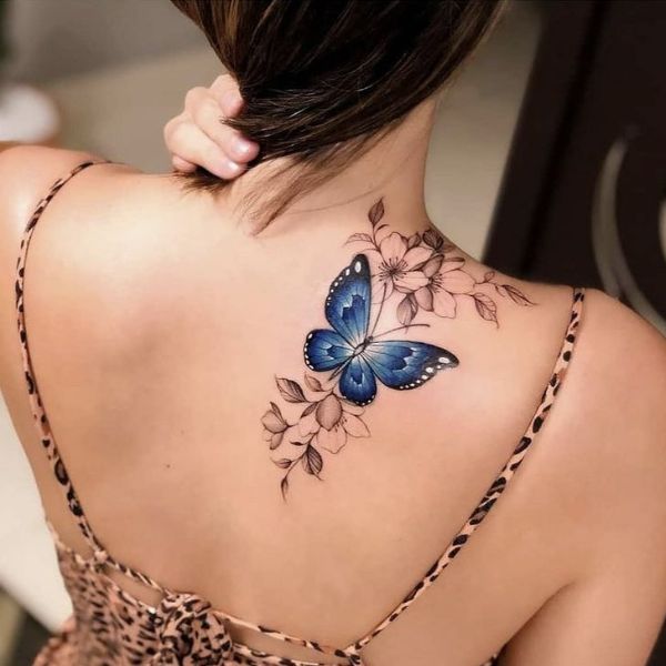 Tattoo sau lưng bướm xanh